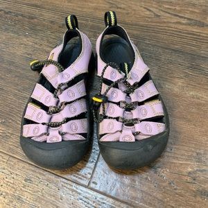 Keen toddler shoes